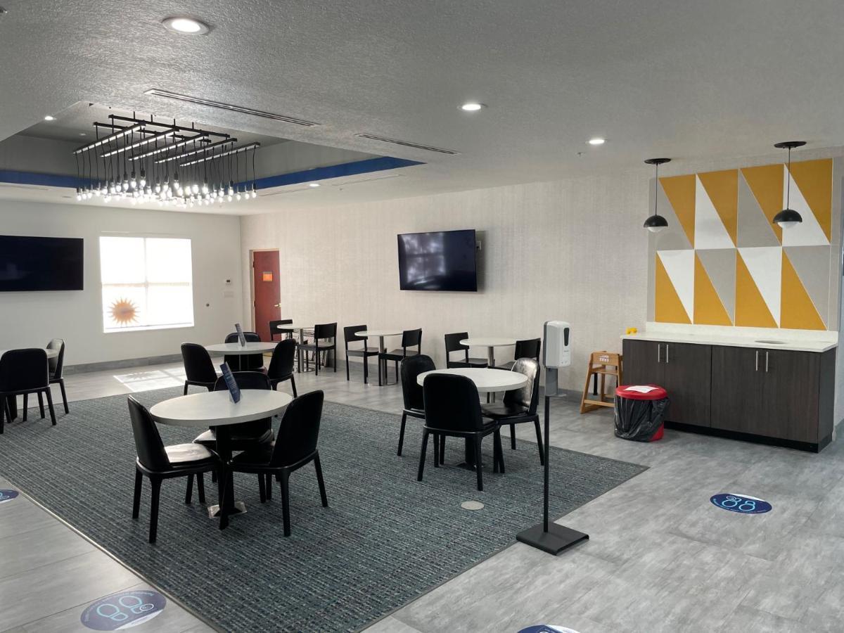 La Quinta By Wyndham Tampa Central Carrollwood Village Zewnętrze zdjęcie