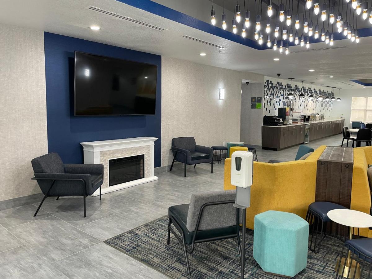 La Quinta By Wyndham Tampa Central Carrollwood Village Zewnętrze zdjęcie