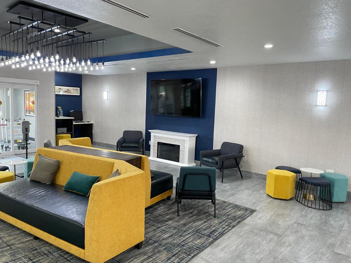 La Quinta By Wyndham Tampa Central Carrollwood Village Zewnętrze zdjęcie