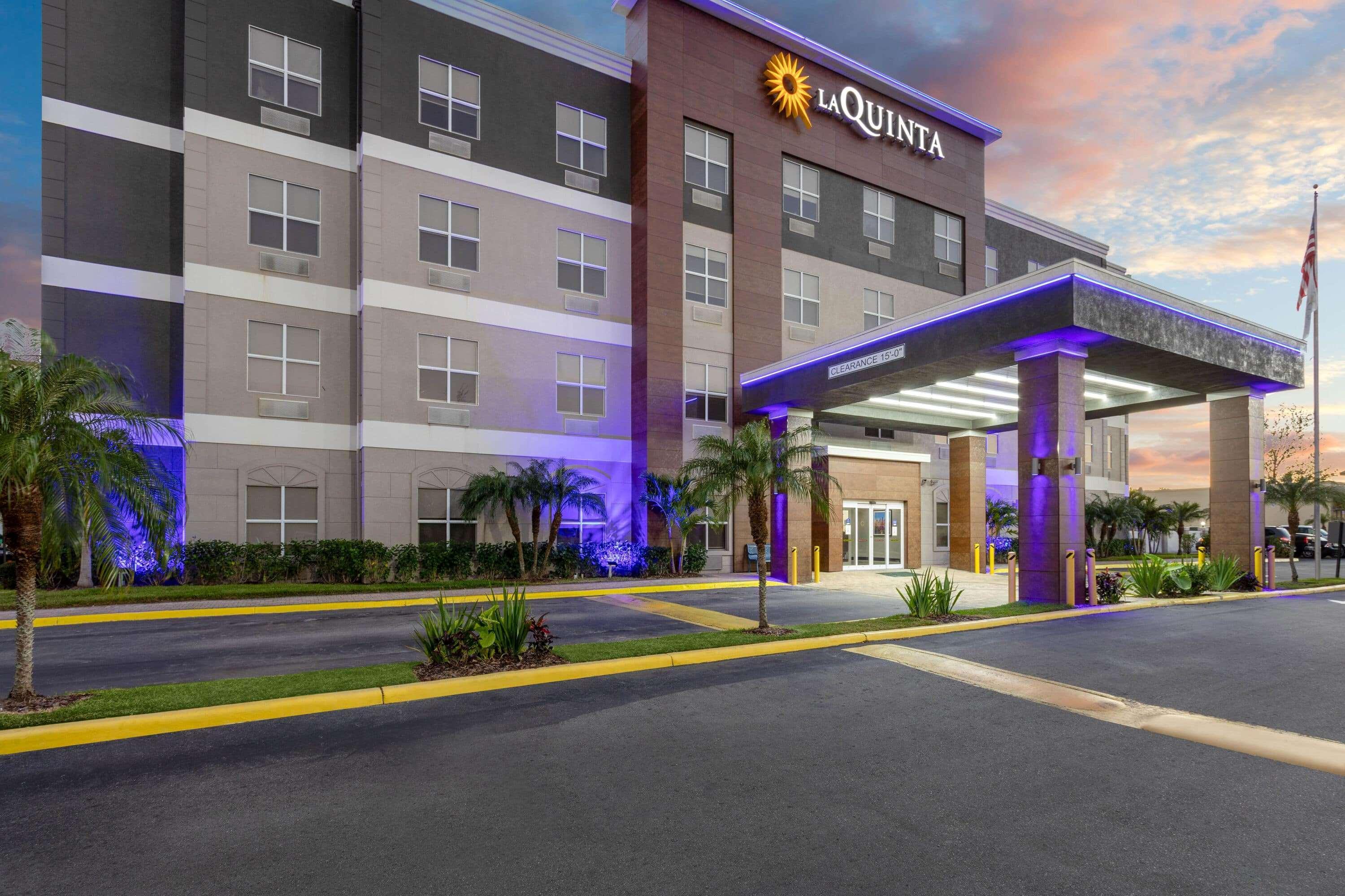 La Quinta By Wyndham Tampa Central Carrollwood Village Zewnętrze zdjęcie